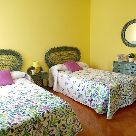 Piso Amplio A 100 M De La Playa Apartment Фос Екстериор снимка