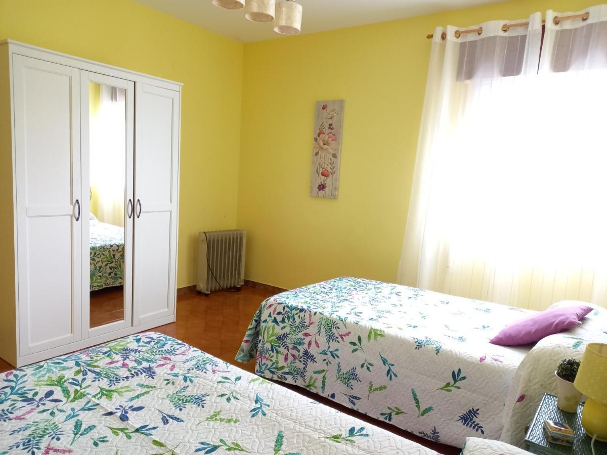 Piso Amplio A 100 M De La Playa Apartment Фос Екстериор снимка