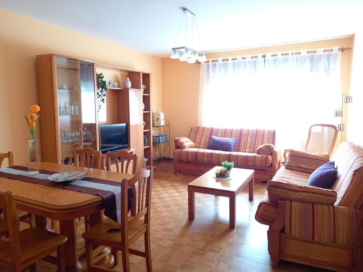 Piso Amplio A 100 M De La Playa Apartment Фос Екстериор снимка