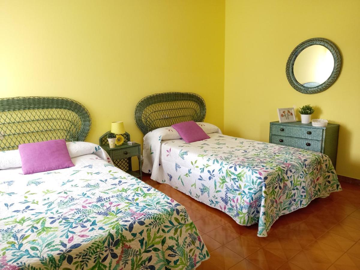 Piso Amplio A 100 M De La Playa Apartment Фос Екстериор снимка