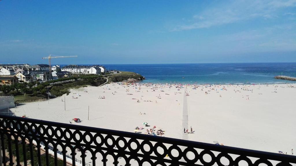Piso Amplio A 100 M De La Playa Apartment Фос Екстериор снимка